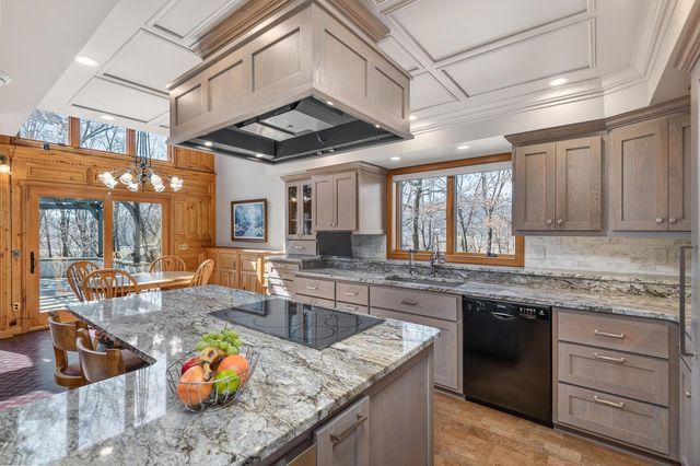 6700 Game Farm Road E, Minnetrista, MN 55364