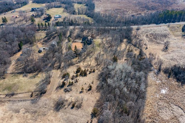 6700 Game Farm Road E, Minnetrista, MN 55364