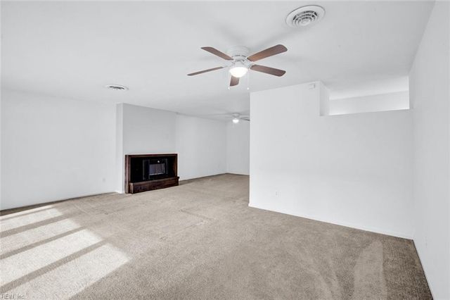 376 Merrimac Trl Unit 124, Williamsburg, VA 23185