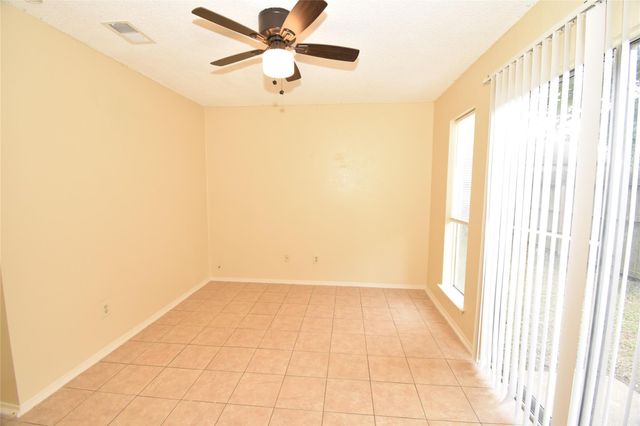 4023 Summit Valley Drive, Houston, TX 77082