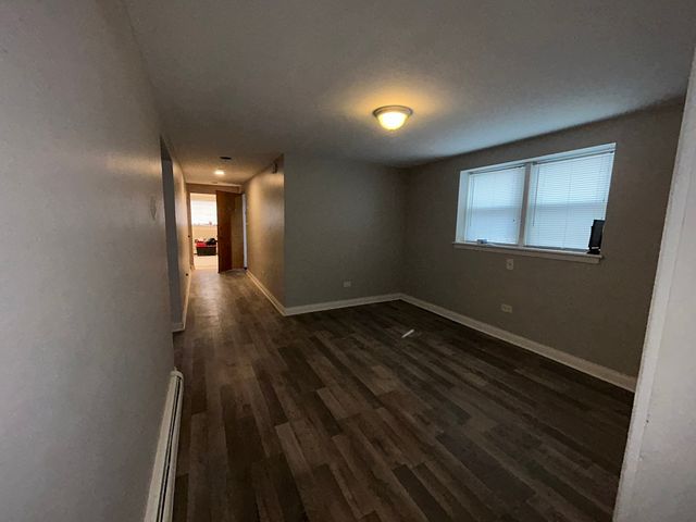 1724 N 19th Avenue, Melrose Park, IL 60160