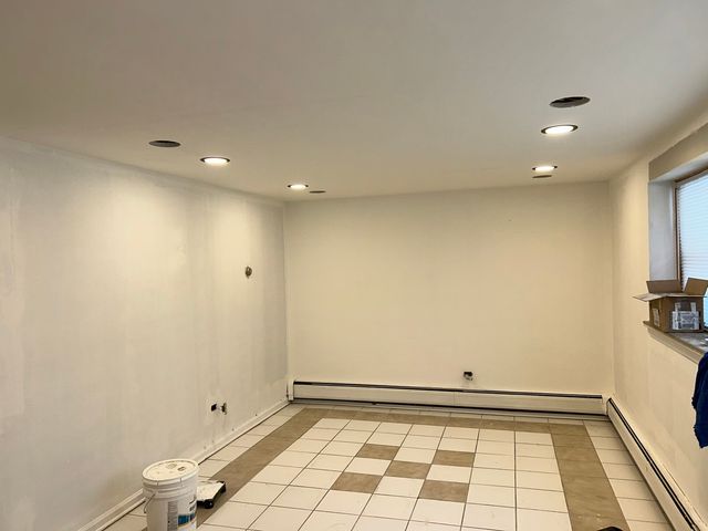 1724 N 19th Avenue, Melrose Park, IL 60160