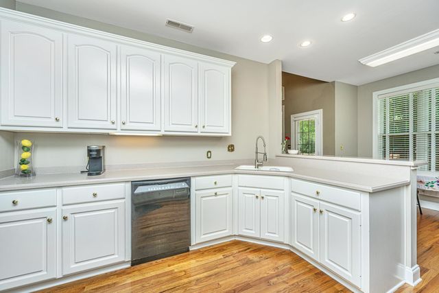 1000 Bakers Landing Drive, North Charleston, SC 29418