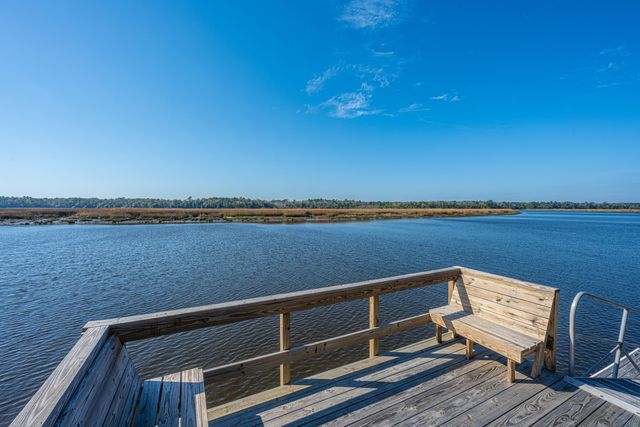 1000 Bakers Landing Drive, North Charleston, SC 29418