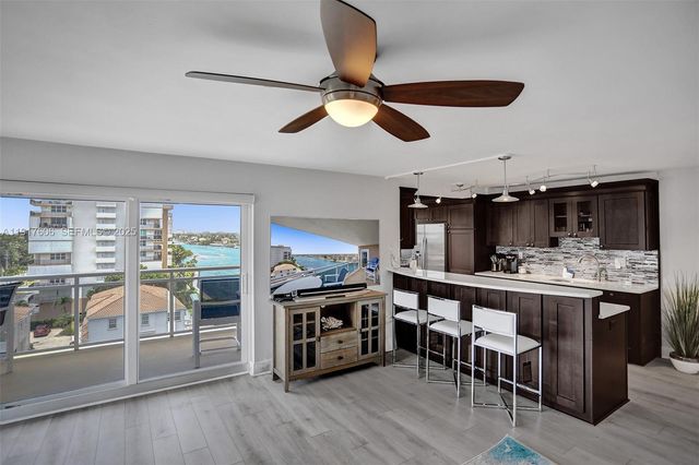 1160 Hillsboro Mile 701 701, Hillsboro Beach, FL 33062