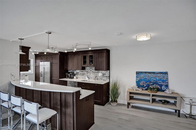 1160 Hillsboro Mile 701 701, Hillsboro Beach, FL 33062