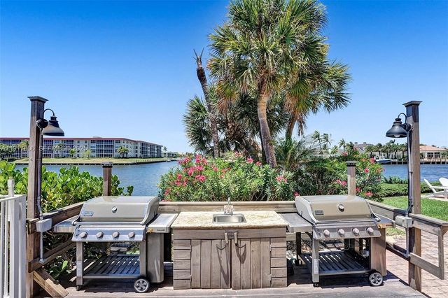 1160 Hillsboro Mile 701 701, Hillsboro Beach, FL 33062