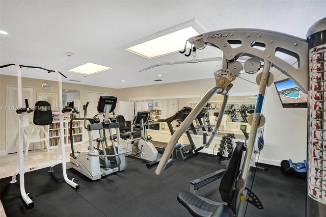 1160 Hillsboro Mile 701 701, Hillsboro Beach, FL 33062