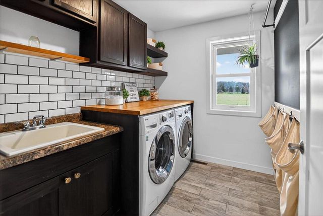 108 4th Street, Mazomanie, WI 53560