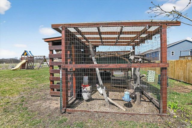 108 4th Street, Mazomanie, WI 53560