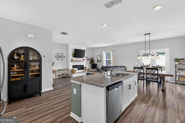 240 River Branch Way, Hoschton, GA 30548