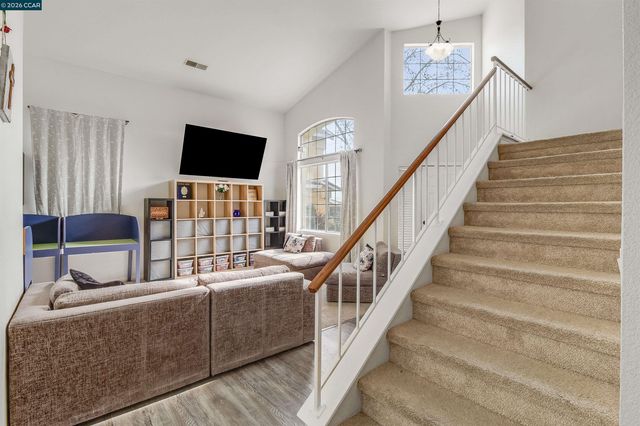 5121 Rodeo Ct, Antioch, CA 94531