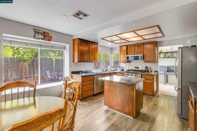 5121 Rodeo Ct, Antioch, CA 94531