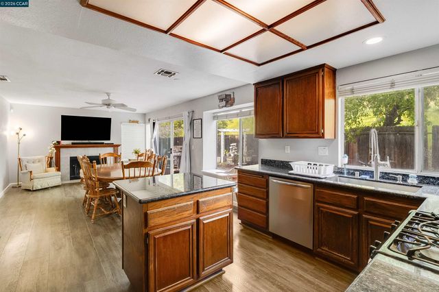 5121 Rodeo Ct, Antioch, CA 94531