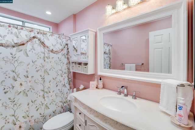 5121 Rodeo Ct, Antioch, CA 94531