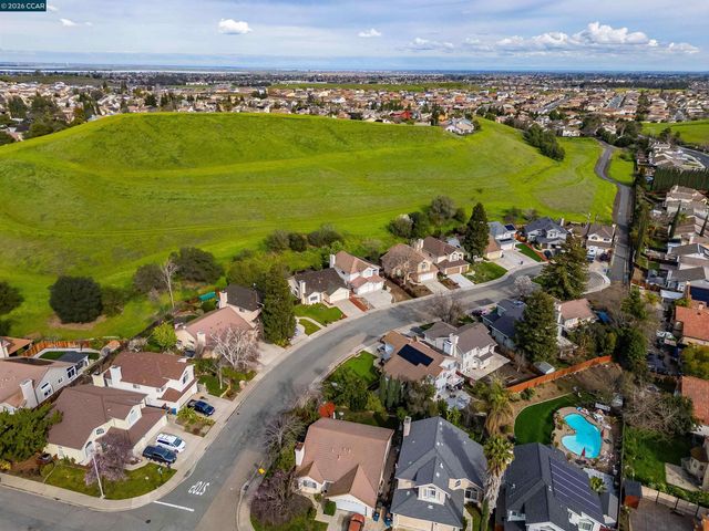 5121 Rodeo Ct, Antioch, CA 94531