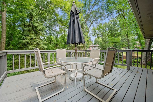 2304 150th Street W, Burnsville, MN 55306
