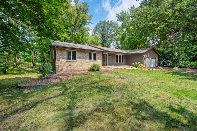 2304 150th Street W, Burnsville, MN 55306