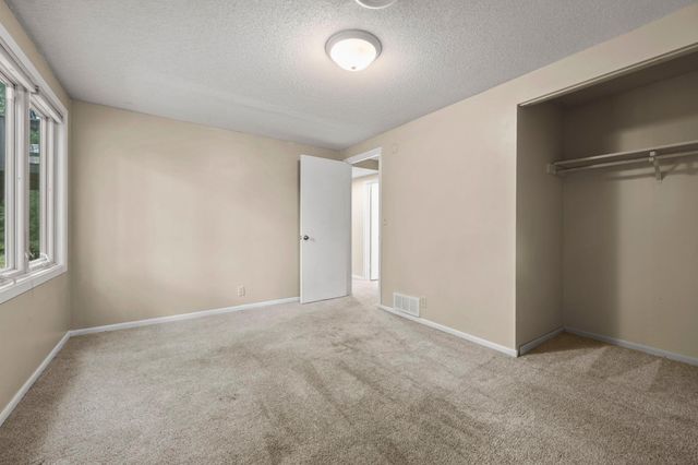2304 150th Street W, Burnsville, MN 55306