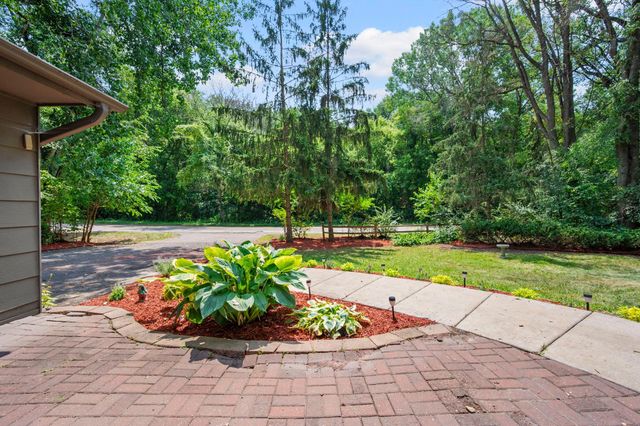 2304 150th Street W, Burnsville, MN 55306