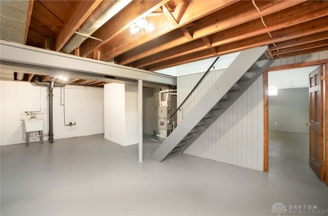 215 Curryer Road, Middletown, OH 45042