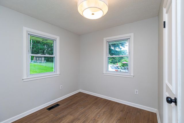 157 Westside Drive, Mt Sterling, KY 40353