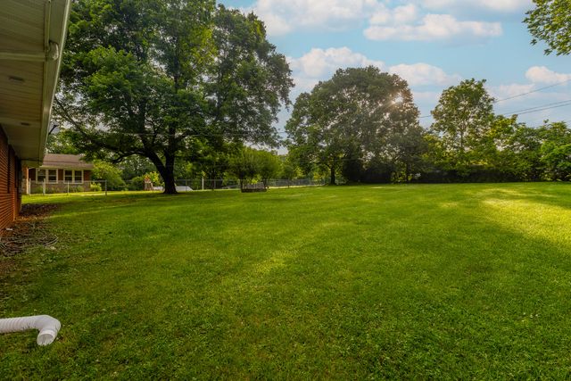 157 Westside Drive, Mt Sterling, KY 40353