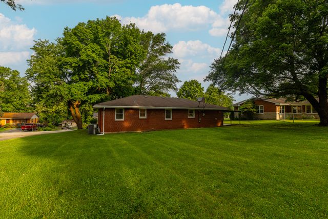 157 Westside Drive, Mt Sterling, KY 40353