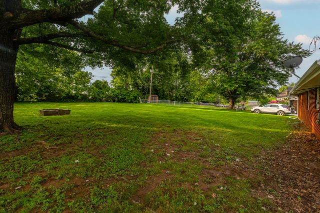 157 Westside Drive, Mt Sterling, KY 40353