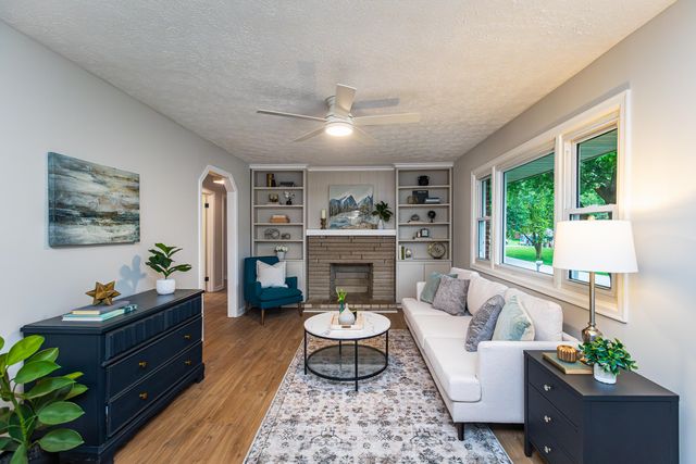 157 Westside Drive, Mt Sterling, KY 40353