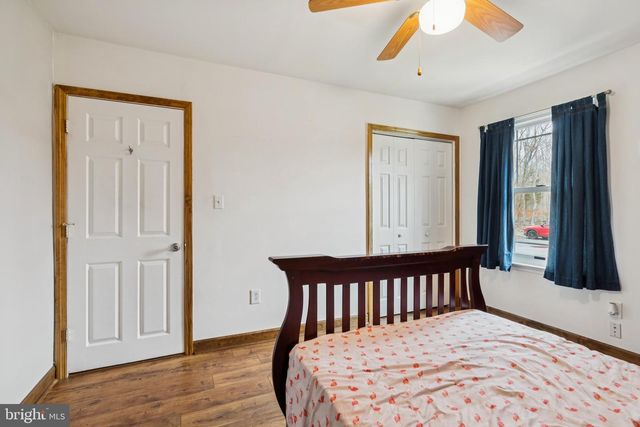 60 SPAULDING DR, Monroeville, NJ 08343