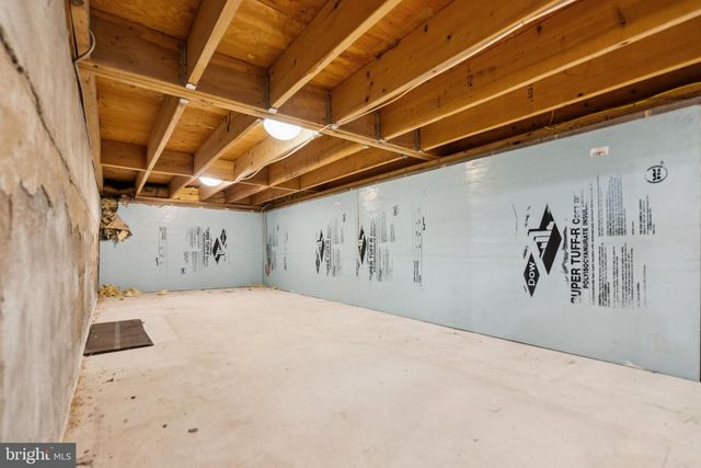 60 SPAULDING DR, Monroeville, NJ 08343