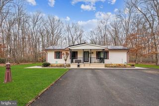 60 SPAULDING DR, Monroeville, NJ 08343