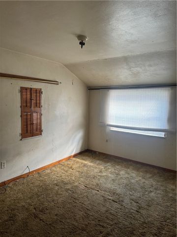 8017 Chaske St, Verona, PA 15147