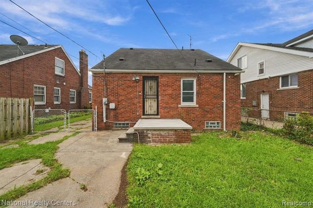 4348 Somerset Avenue, Detroit, MI 48224