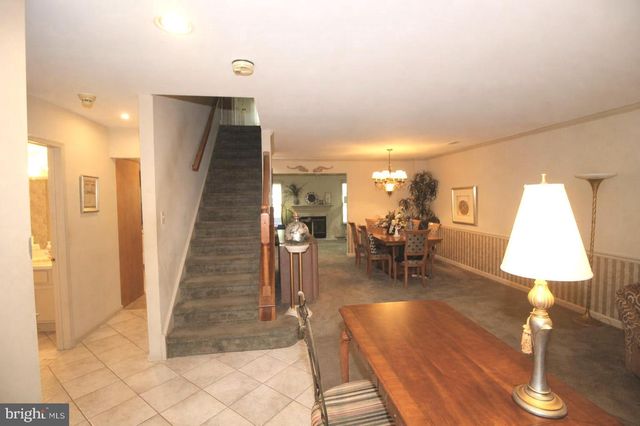 56 KANON CT, Newtown, PA 18940