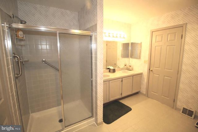 56 KANON CT, Newtown, PA 18940