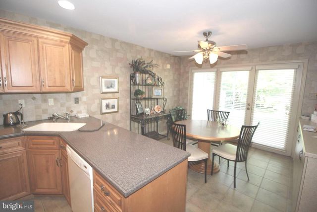 56 KANON CT, Newtown, PA 18940
