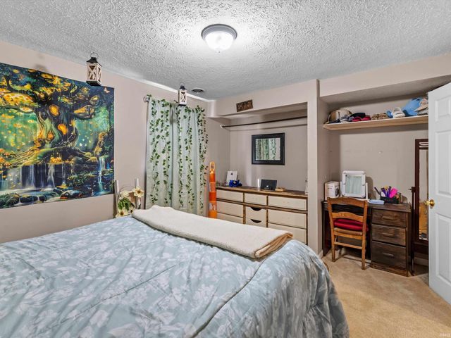 25 Peach Tree Lane, Tell City, IN 47586