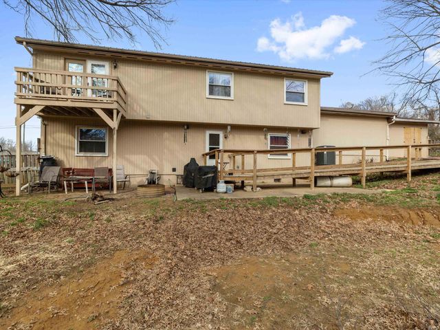 25 Peach Tree Lane, Tell City, IN 47586