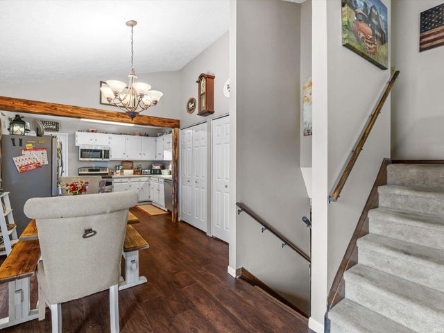 25 Peach Tree Lane, Tell City, IN 47586