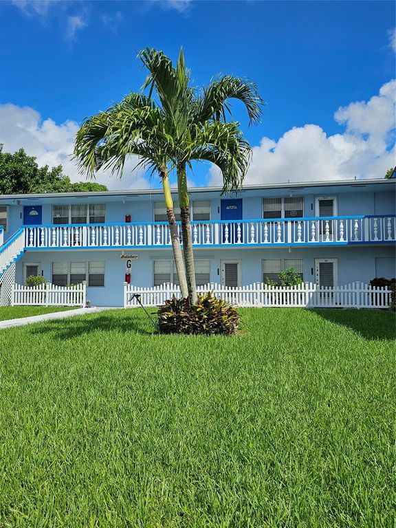 147 Salisbury G 147, West Palm Beach, FL 33417