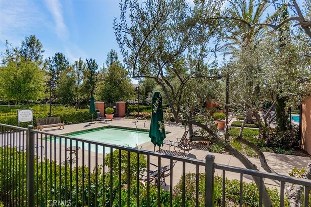 103 Bright Poppy, Irvine, CA 92618