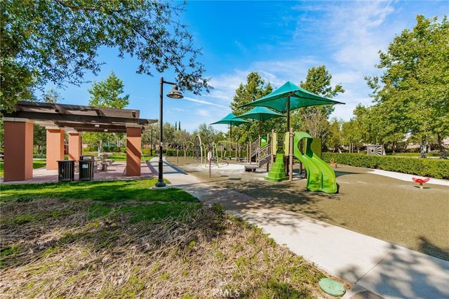 103 Bright Poppy, Irvine, CA 92618