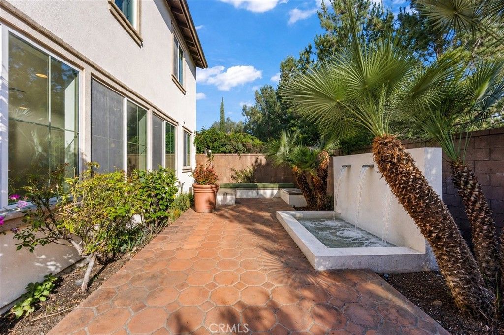 103 Bright Poppy, Irvine, CA 92618
