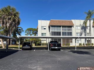 1540 GLEN OAKS DRIVE E B222, Sarasota, FL 34232