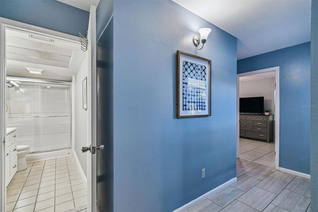 5005 PURITAN ROAD, Tampa, FL 33617