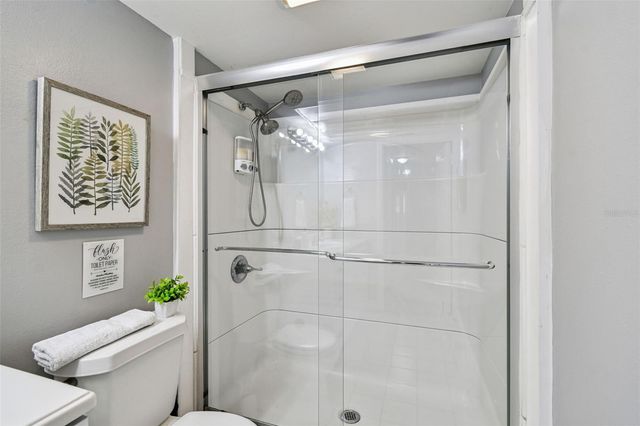 5005 PURITAN ROAD, Tampa, FL 33617