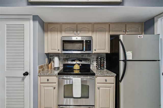 5005 PURITAN ROAD, Tampa, FL 33617