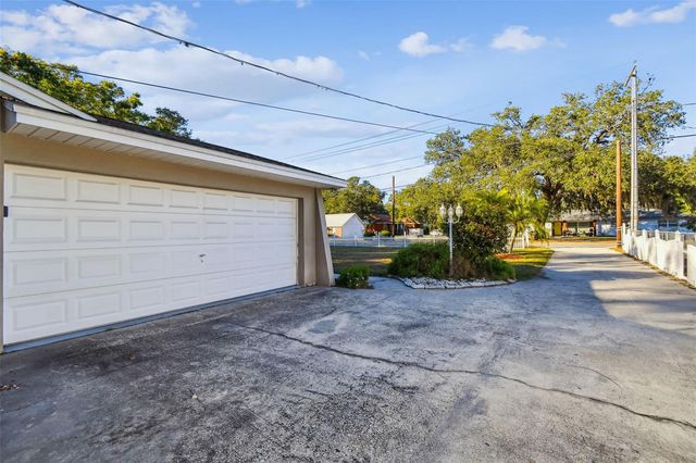 5005 PURITAN ROAD, Tampa, FL 33617